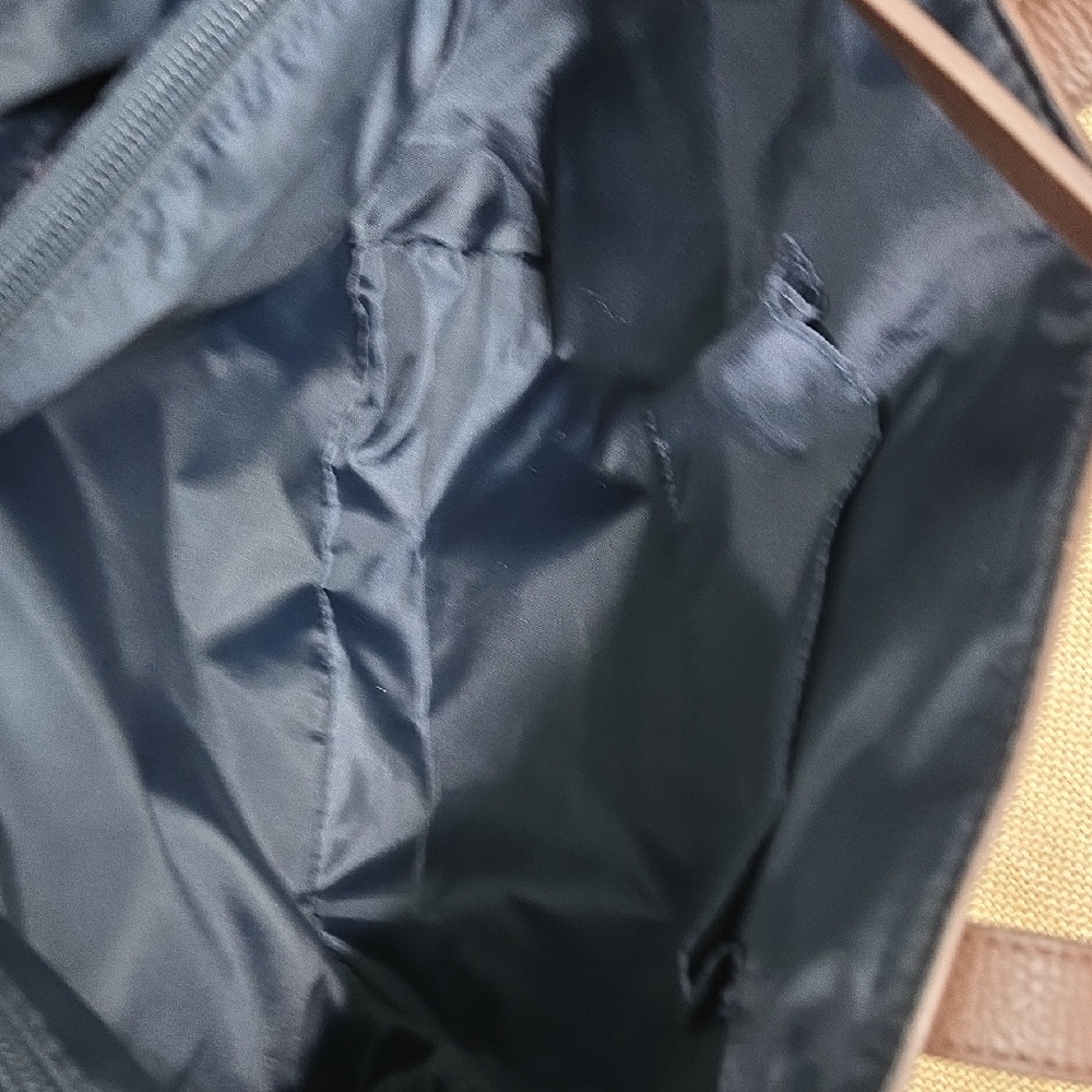 Tommy Hilfiger Brown and Red Tote Bag - Picture 3 of 10